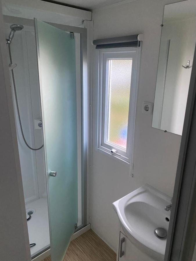 Mobil Home Tout Confort Ideal Pour 4 Personnes Dans Le Domaine De Dugny Camping 4 Etoiles, Proche De Blois, Du Zoo De Beauval Et Des Chateaux De La Loire Onzain Εξωτερικό φωτογραφία